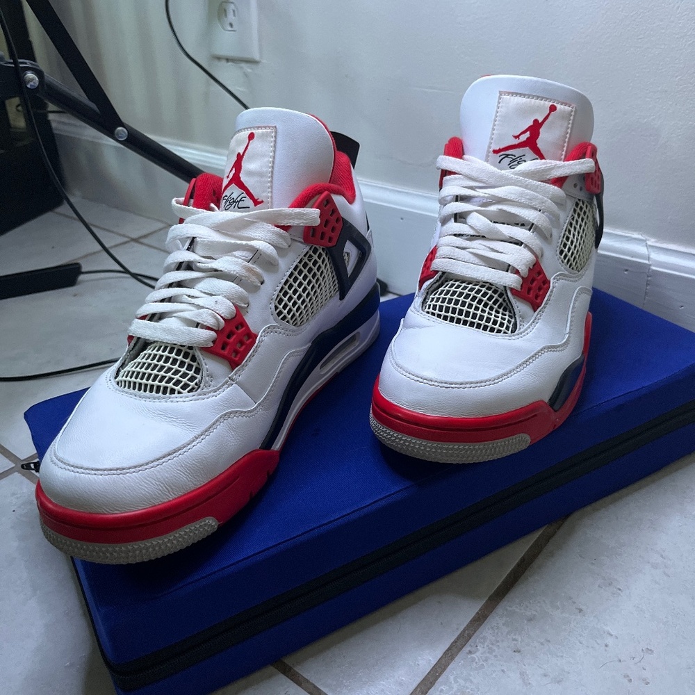 Size 10.5 - Jordan 4 Retro OG Fire Red 2020